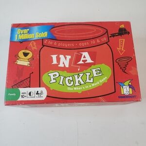 In A Pickle card game by Gamewright (2004) COMPLETE